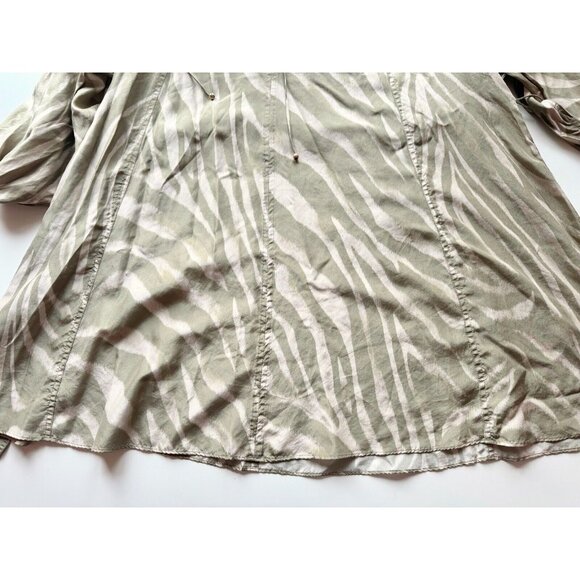 BANANA REPUBLIC Reverie Green Zebra 100% Silk Blouson Flowy Tent Dress, Size M - Picture 10 of 14
